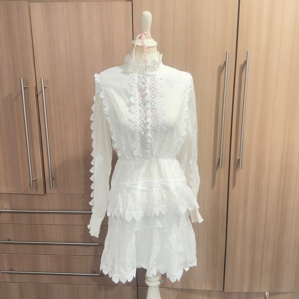 Elegant White Lace Dress